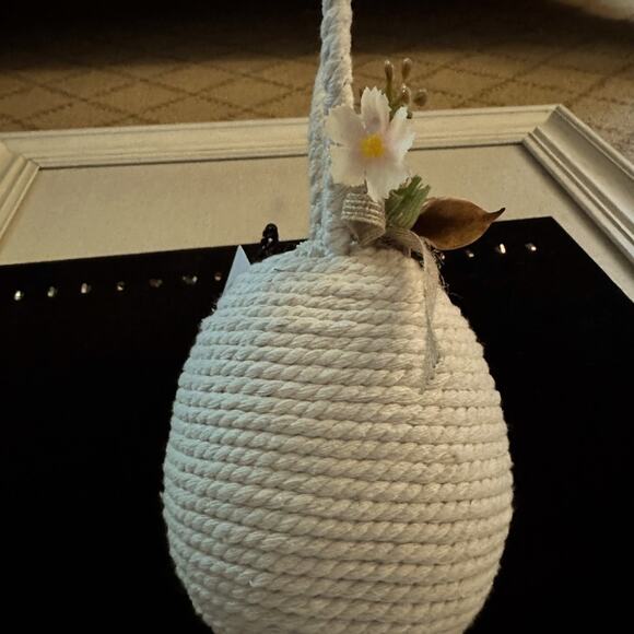 Odelette Springtime Egg shaped Bunny with ears and floral design NWT - Picture 4 of 8